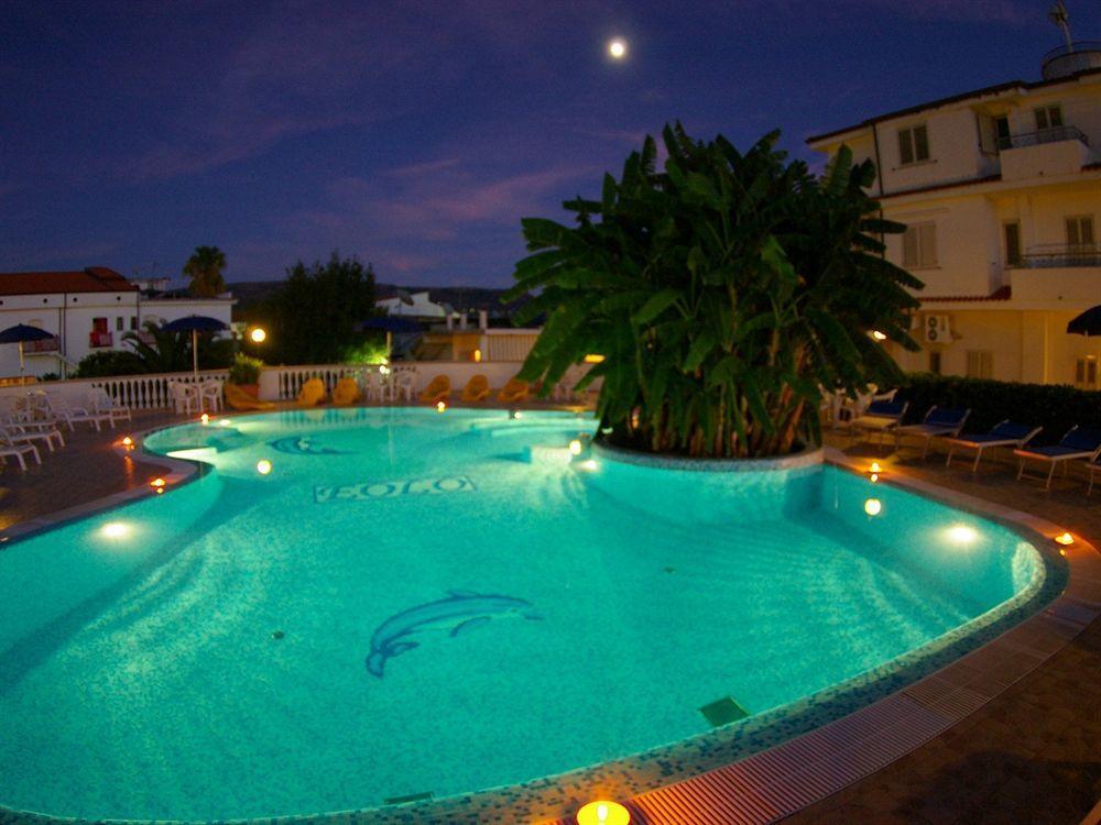 Hotel Eolo Capo Vaticano Bagian luar foto