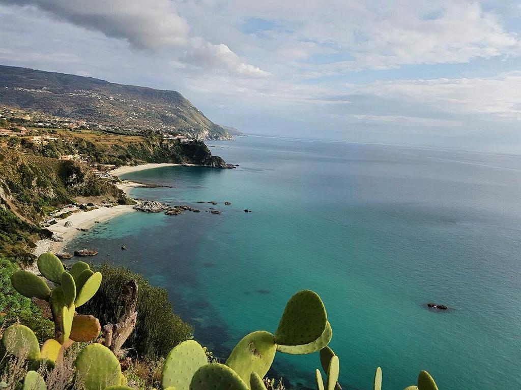 Hotel Eolo Capo Vaticano Bagian luar foto