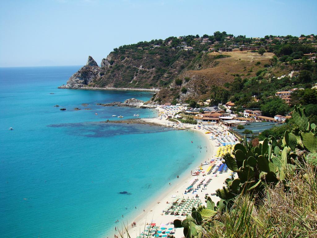 Hotel Eolo Capo Vaticano Bagian luar foto